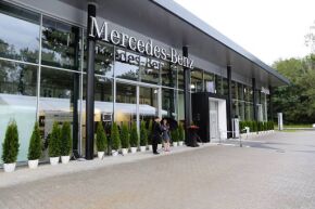 Budowa Salonu Samochodowego Mercedes w Szczecinie.jpg
